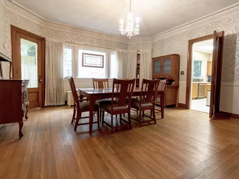Dining - 304 Nettle St, Morris, IL 60450 photo 1 of 3