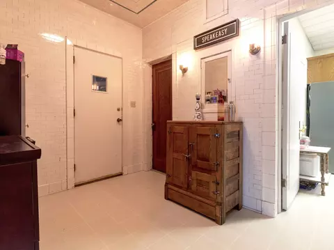 Entry Way - 304 Nettle St, Morris, IL 60450 photo 2 of 5