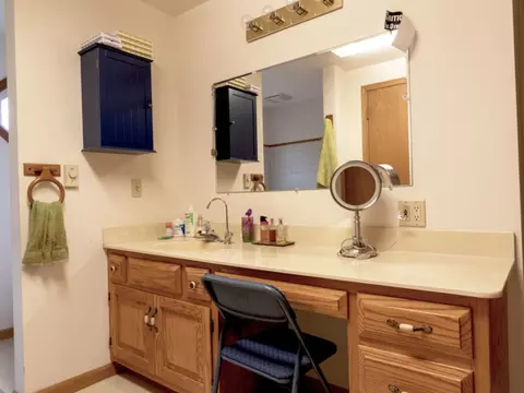 Bath - 304 Nettle St, Morris, IL 60450 photo 5 of 6