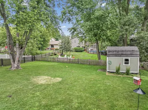 281 S Western Ave, Bartlett, IL 60103 photo 3
