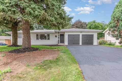 2758 Lancaster Dr, Joliet, IL 60433