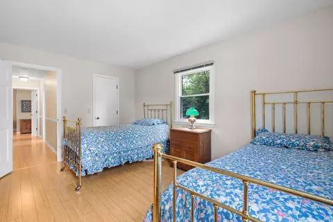 Bedroom - 305 Bell Dr, Cary, IL 60013 photo 3 of 3