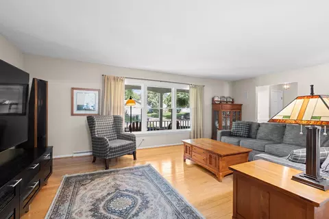 Living - 305 Bell Dr, Cary, IL 60013 photo 1 of 4
