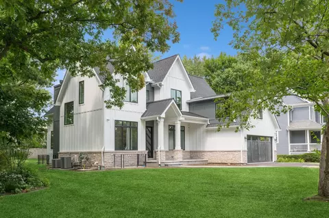 Exterior - 757 Kipling St, Deerfield, IL 60015 photo 4 of 6
