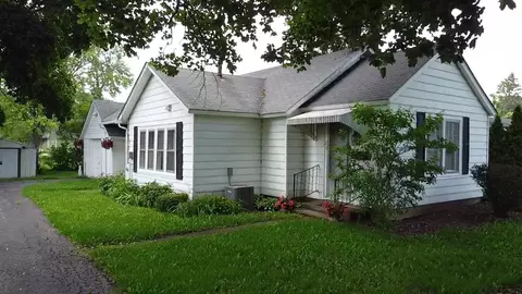 710 N Taylor St, Marengo, IL 60152