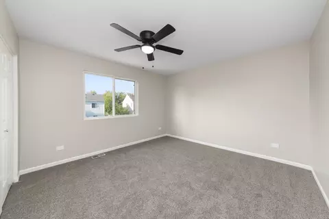 Bedroom - 6407 Coyote Ridge Ct, Plainfield, IL 60586 photo 2 of 4