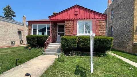 1345 S Cuyler Ave, Berwyn, IL 60402