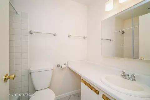 1500 Harbour Dr #1D, Wheeling, IL 60090 photo 12