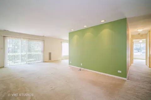 1500 Harbour Dr #1D, Wheeling, IL 60090 photo 5