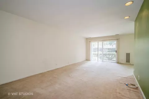 1500 Harbour Dr #1D, Wheeling, IL 60090 photo 3