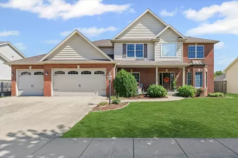 2104 Wiggins St, Champaign, IL 61822