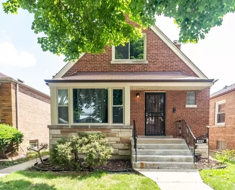8237 S Talman Ave, Chicago, IL 60652
