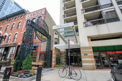 1212 N Wells St #1405, Chicago, IL 60610