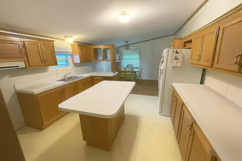Kitchen - 209 E North St, Gardner, IL 60424 photo 2 of 2