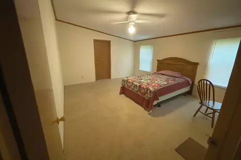 Bedroom - 209 E North St, Gardner, IL 60424 photo 2 of 2