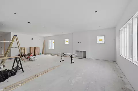 Living - 6136 Bentley Ave, Willowbrook, IL 60527 photo 1 of 2