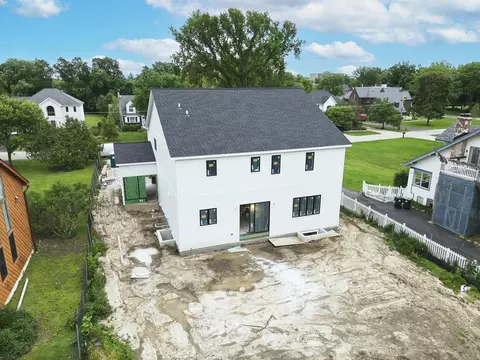 View/Area - 6136 Bentley Ave, Willowbrook, IL 60527 photo 3 of 5