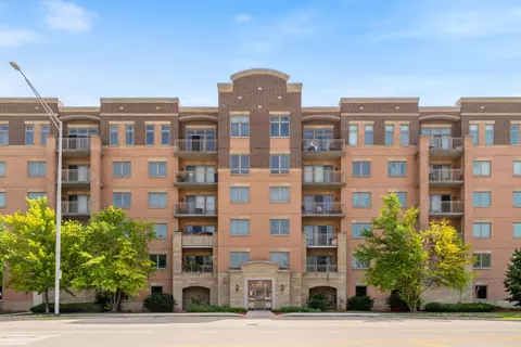 77 N Wolf Rd #309, Northlake, IL 60164