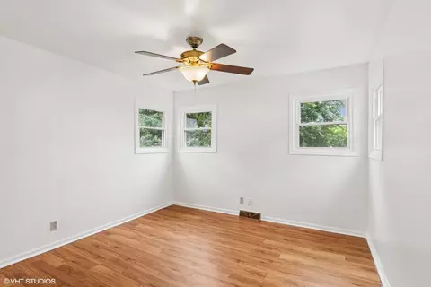 Bedroom - 6112 Hillcrest Rd, Cary, IL 60013 photo 1 of 3