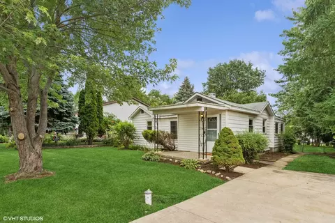 Exterior - 6112 Hillcrest Rd, Cary, IL 60013 photo 3 of 3