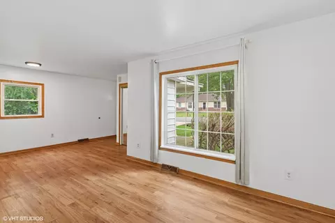 Living - 6112 Hillcrest Rd, Cary, IL 60013 photo 3 of 3