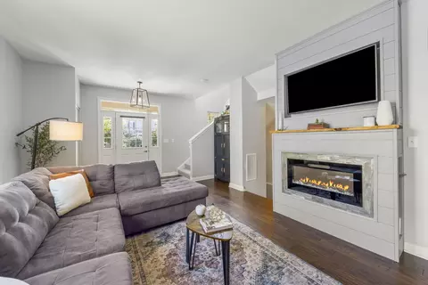 Other - 3627 Daisy Ln, Elgin, IL 60124 photo 2 of 6