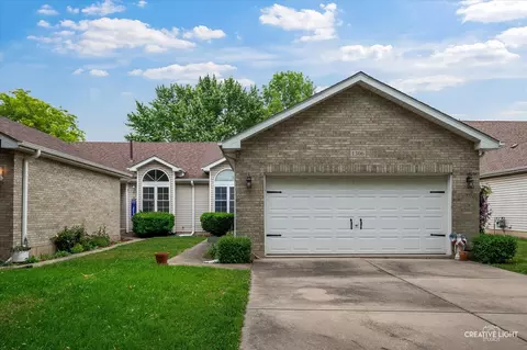 1306 Riverview Dr, Joliet, IL 60431