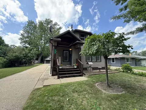 3450 Normandy Ave, Rockford, IL 61103