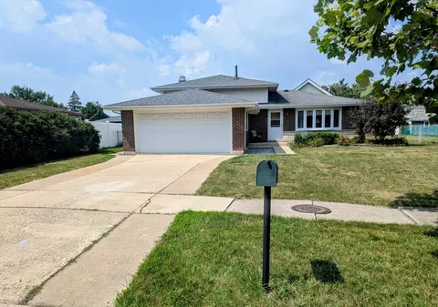 17942 66th Ave, Tinley Park, IL 60477