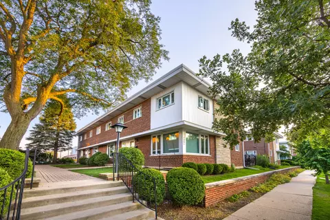 1001 Peterson Ave #B, Park Ridge, IL 60068
