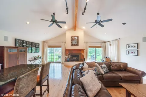 Living - 13380 W 21st St, Wadsworth, IL 60083 photo 1 of 1