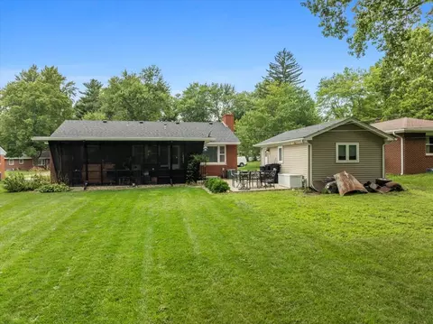 Exterior - 110 Eastview Dr, Normal, IL 61761 photo 10 of 13