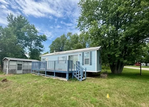 2546 Woodhaven, Sublette, IL 61367