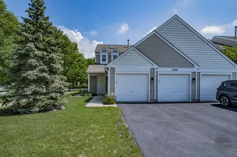 2604 Sheehan Ct #204, Naperville, IL 60564