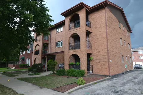 9526 S 53rd Ave #3N, Oak Lawn, IL 60453