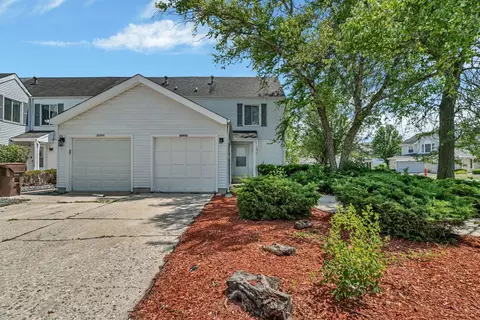 22453 Latonia Ln, Richton Park, IL 60471