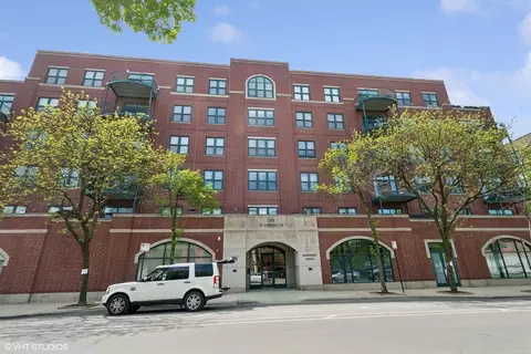 1301 W Washington Blvd #203, Chicago, IL 60607
