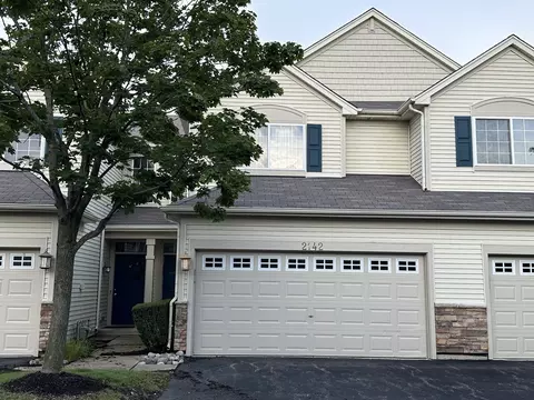 2142 Gallant Fox Cir #1, Montgomery, IL 60538