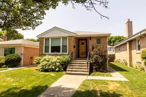 5110 N Nagle Ave, Chicago, IL 60630