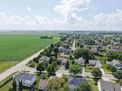 25548 W Gateway Cir, Plainfield, IL 60585 photo 30