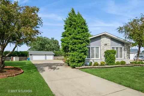 11909 S Lockwood Ave, Alsip, IL 60803
