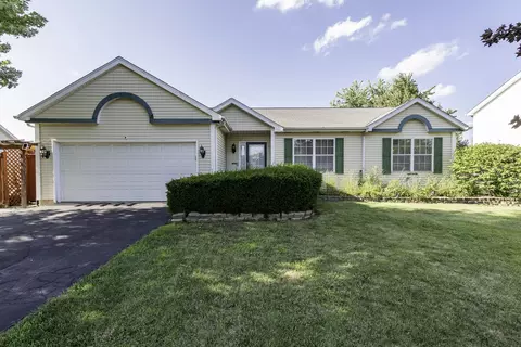 3306 Harbor Ridge Dr, Zion, IL 60099