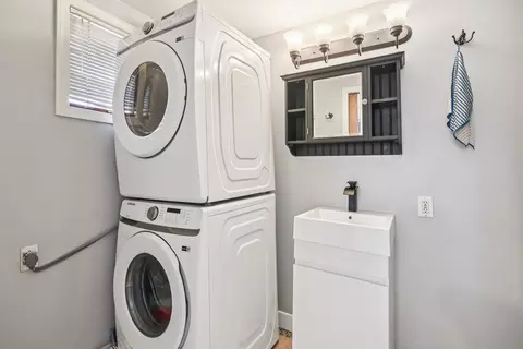 Other - 402 E Van Buren St, Ottawa, IL 61350 photo 5 of 7