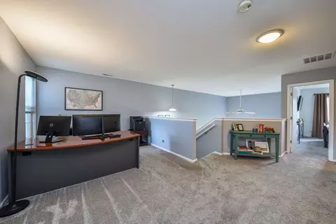 Entry Way - 772 Panorama Ct, Aurora, IL 60502 photo 1 of 2