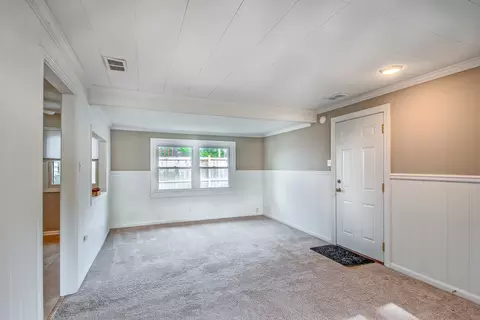 Living - 3715 Jay Ln, Rolling Meadows, IL 60008 photo 5 of 5