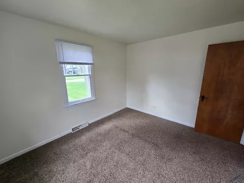 Bedroom - 3620 Arthur Ter, Markham, IL 60426 photo 7 of 9
