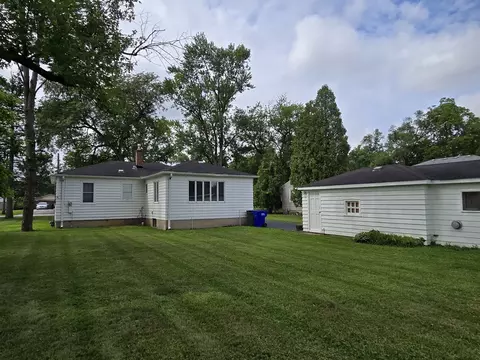 Exterior - 3620 Arthur Ter, Markham, IL 60426 photo 5 of 6