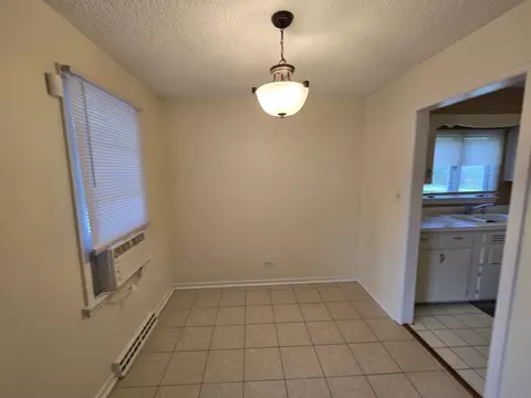 Dining - 3620 Arthur Ter, Markham, IL 60426 photo 1 of 1