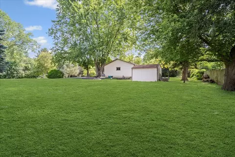 3815 Cheyenne Rd, Gurnee, IL 60031 photo 18