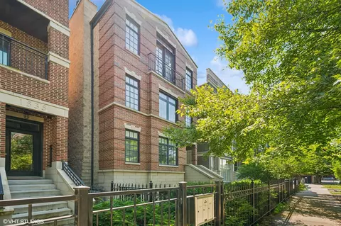 1539 W Montana St #3, Chicago, IL 60614
